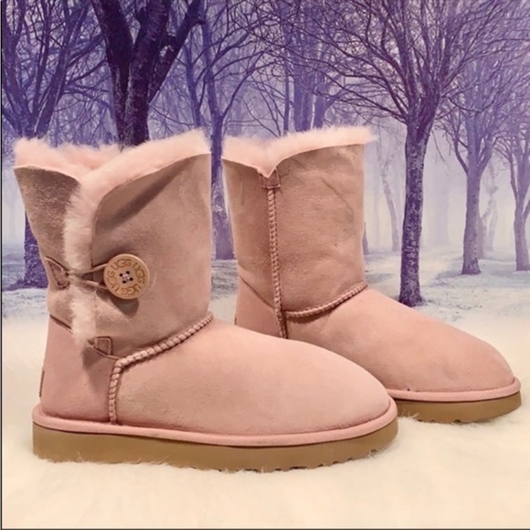 UGG Bailey Button II Short Shearling Lined Pink Suede Winter Boots New 6 37 - Picture 3 of 12